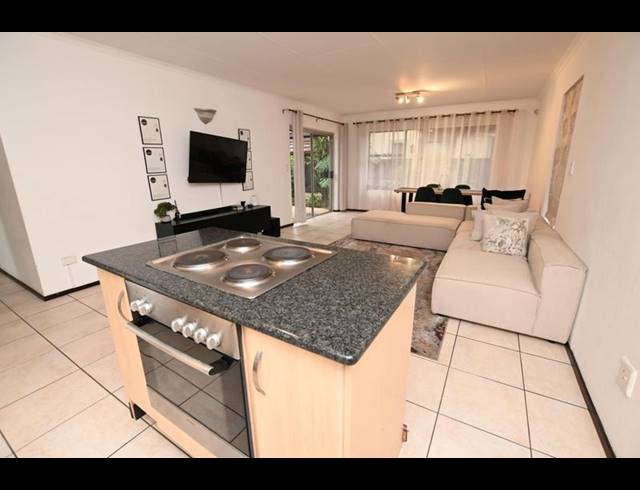 3 BEDROOM HOUSE FOR SALE IN BROADACRES